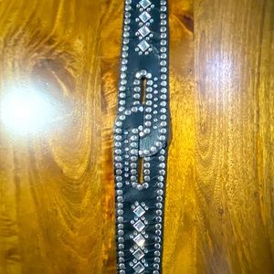 Gorgeous silver & diamonds leather belt